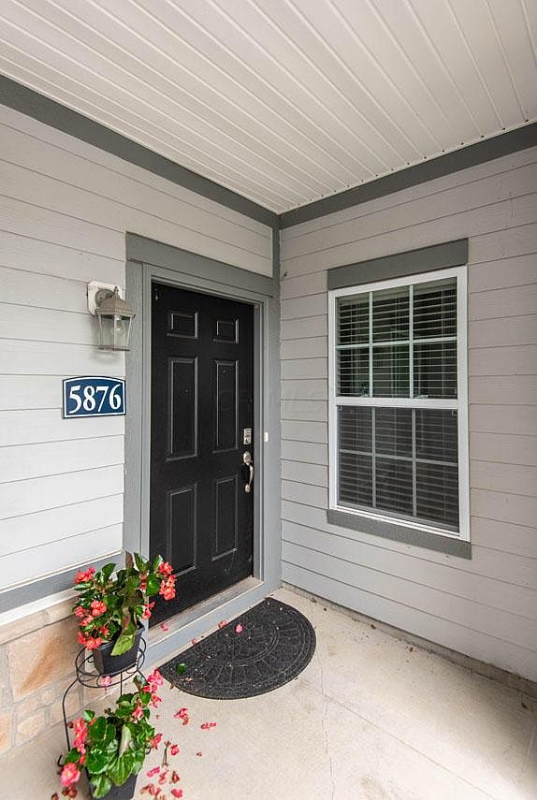 5876 Bluestone Way - Photo 3 of 18