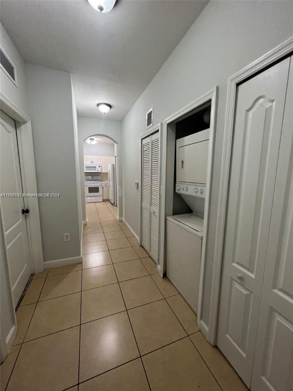 1660 Ne 29Th St #100 - Photo 3 of 15