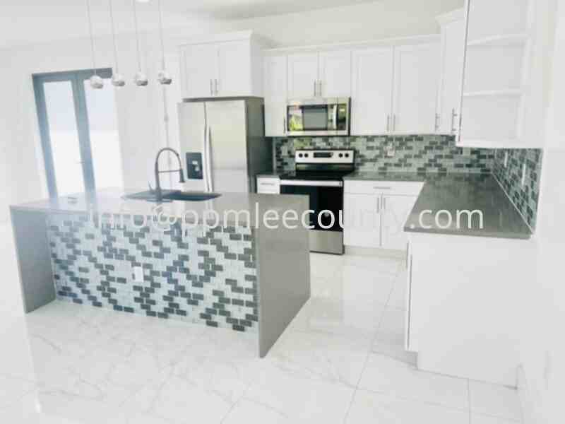 106 El Dorado Blvd N - Photo 2 of 31