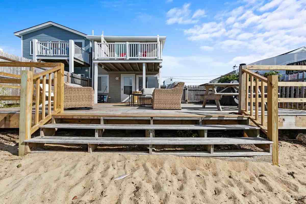 13 Bay Ave #NA - Photo 2 of 21