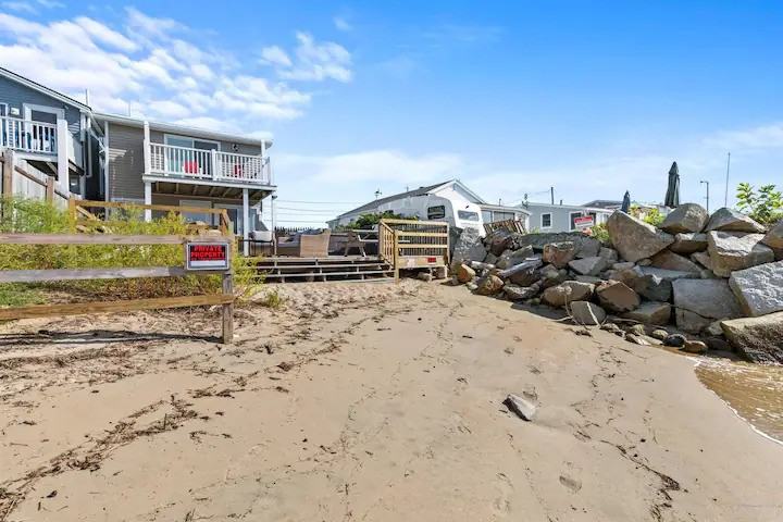 13 Bay Ave #NA - Photo 3 of 21