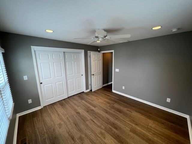 4923 Decker Ave Ne #NA - Photo 3 of 13