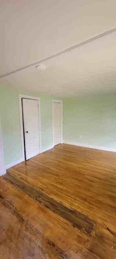 2061 New York Highway 206 #4