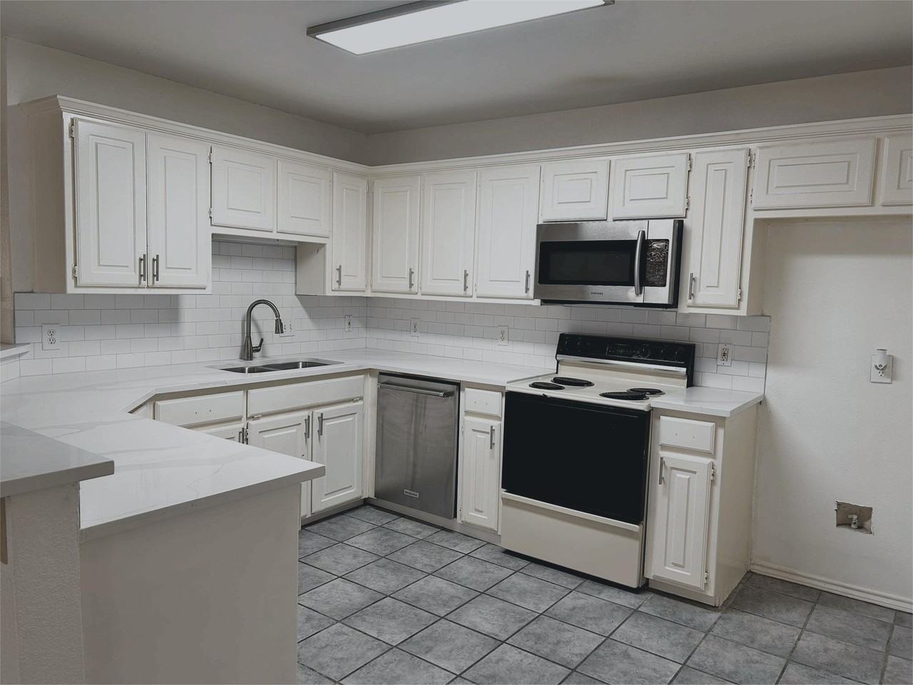 3822 Stuart Rd #NA - Photo 3 of 13