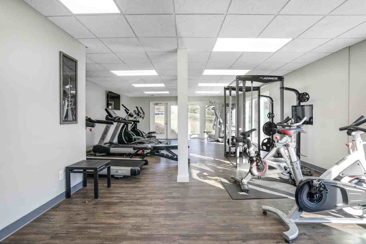 Retreat at Farmington - Photo 3 of 44