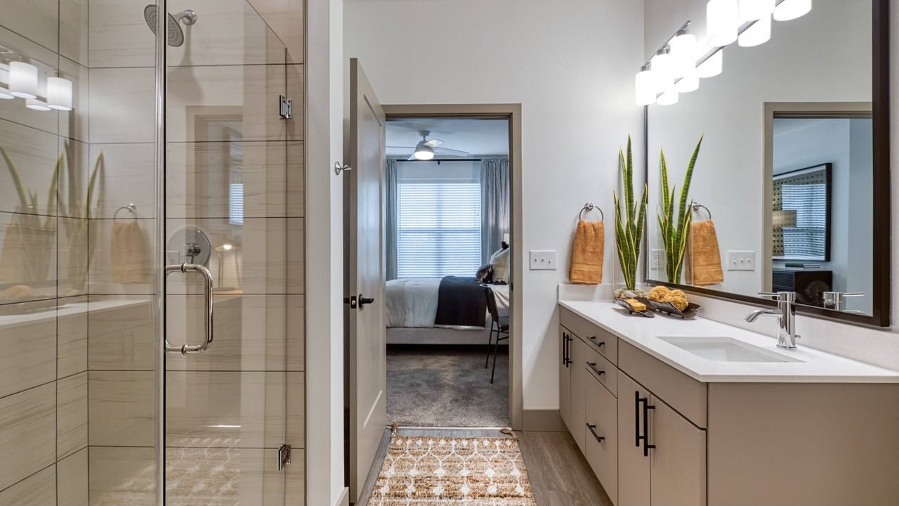 Aura Stonebridge - Photo 6 of 51