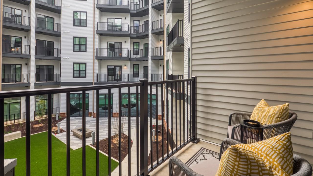 Aura Stonebridge - Photo 7 of 51