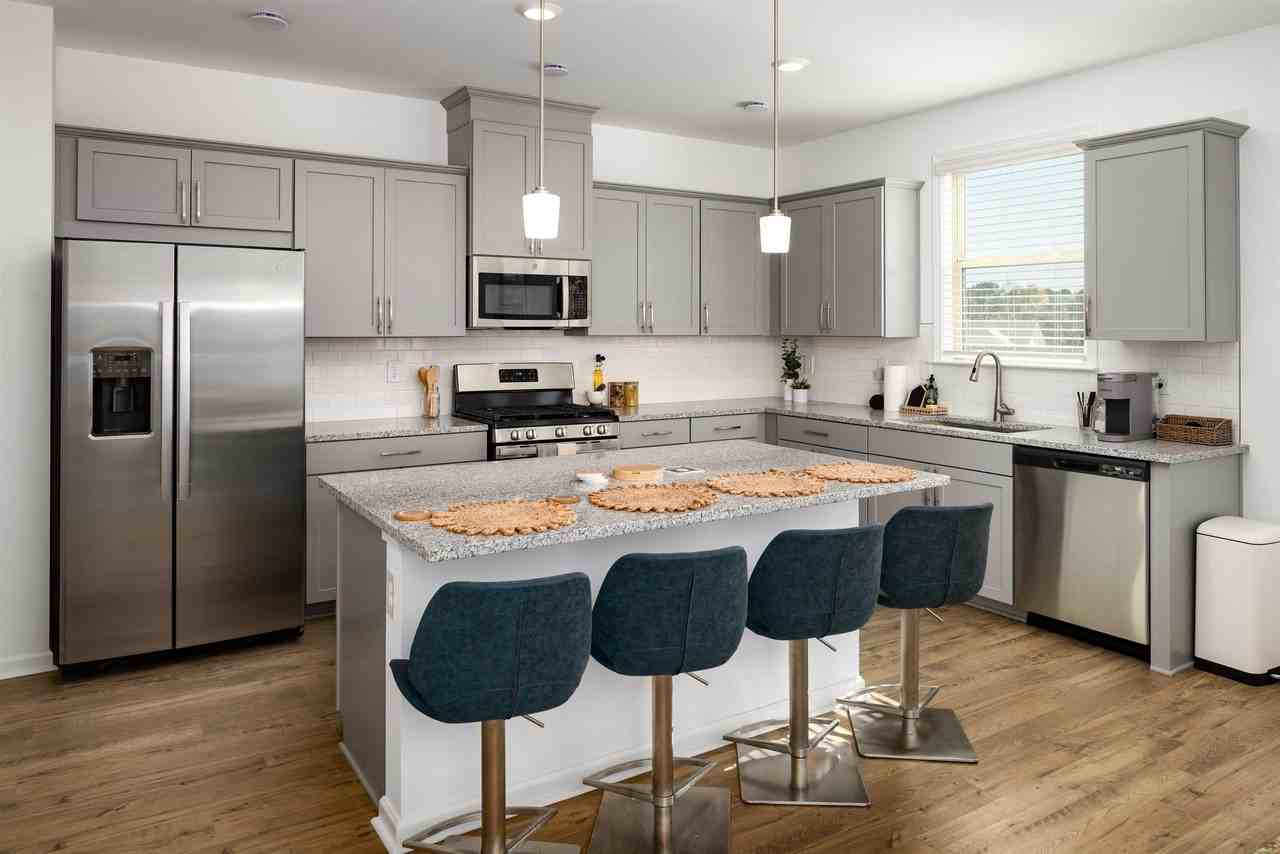 Overlook at Kennerly Lake - Photo 2 of 53