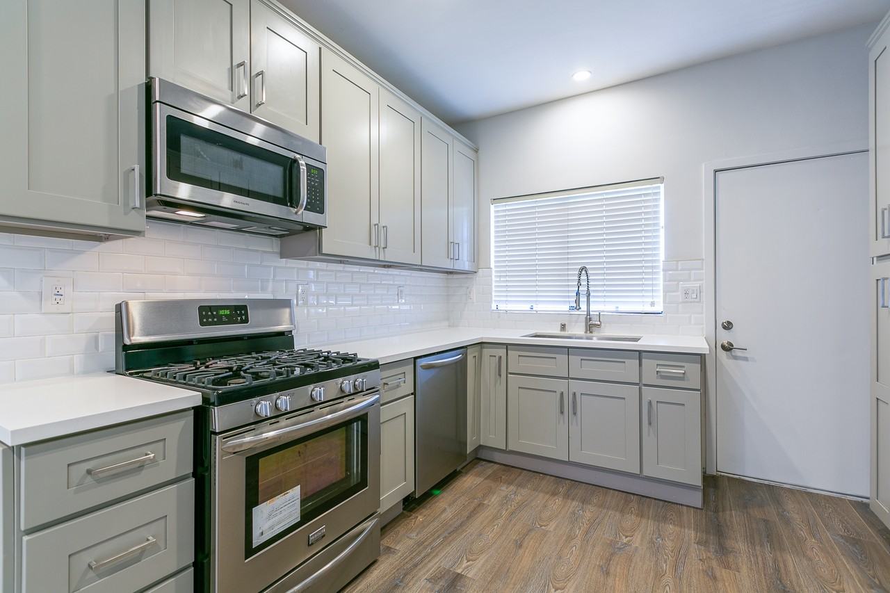 2914 9th Avenue #B - Photo 2 of 13