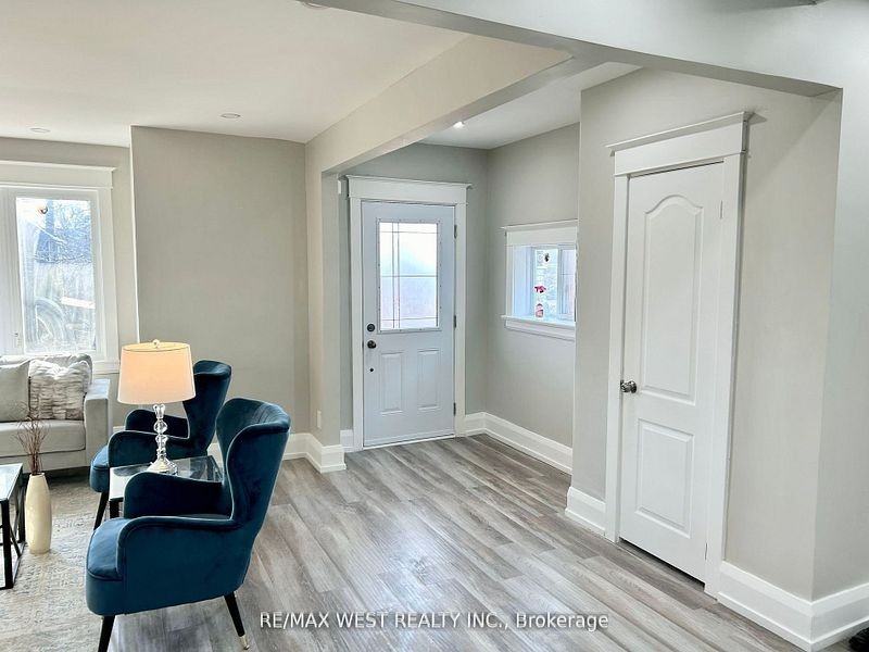 142 Eastwood Road - Photo 2 of 21