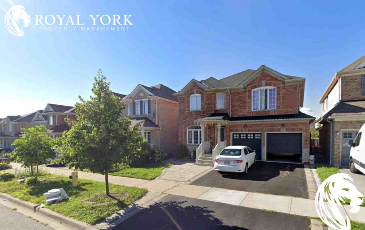 2-20 Glennie Drive, Ajax, Ontario L1T 5A4 - Photo 2 of 12