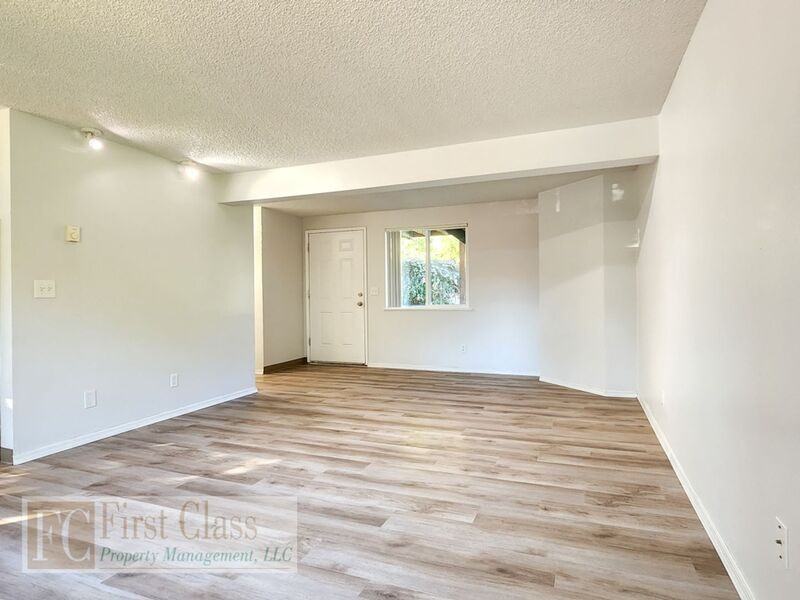 10068 Sw Garrett St - Photo 4 of 19