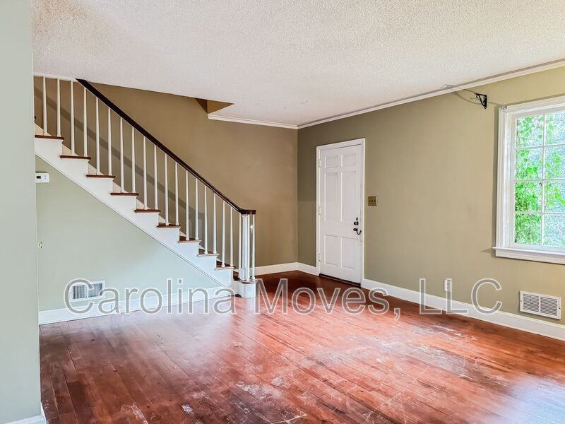 2 Garraux St - Photo 3 of 9