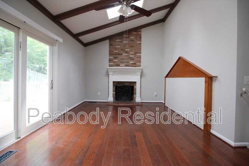 6215 Gemini Ct - Photo 2 of 29