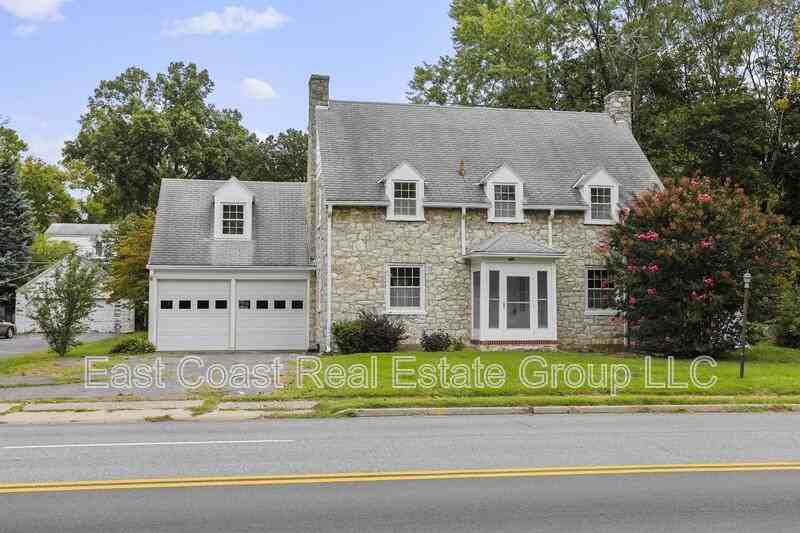 720 Northern Ave - Photo 2 of 36