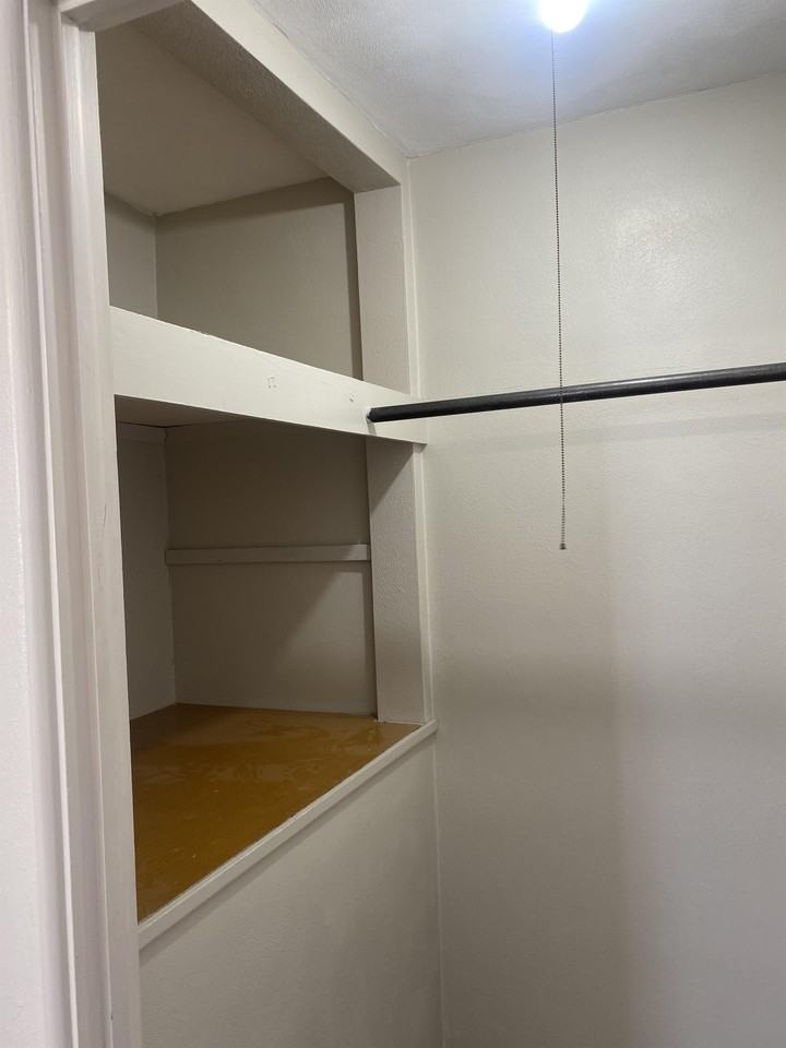 4521 Rushmore Drive Northeast - Photo 2 of 22