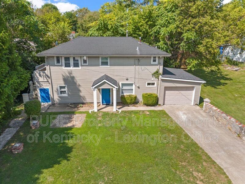 130 Elm St - Photo 3 of 21