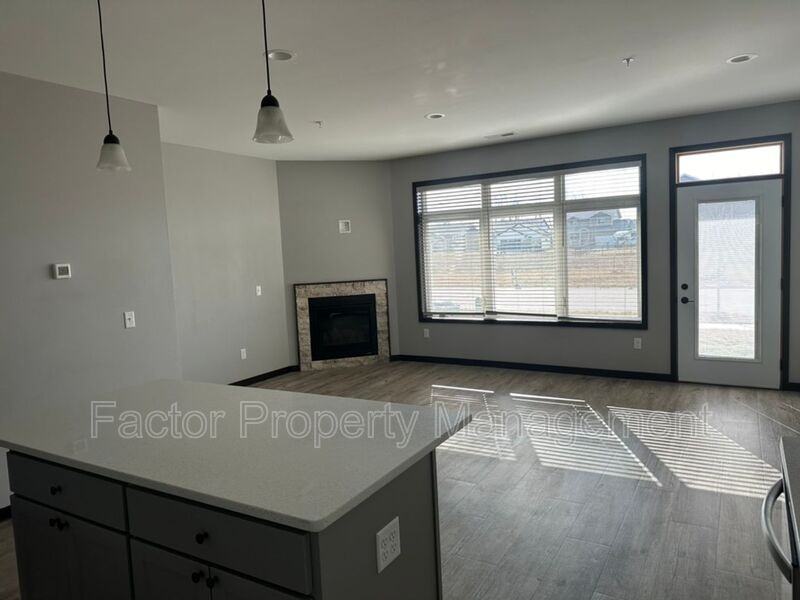 621 Prairie Rose Trl - Photo 5 of 11