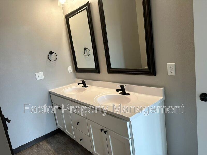 621 Prairie Rose Trl - Photo 6 of 11