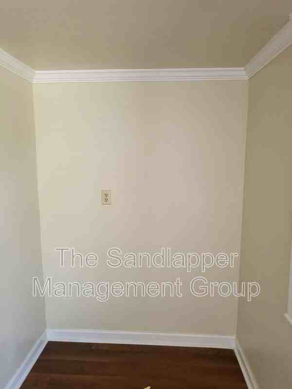 3309 Spruill Ave - Photo 3 of 7