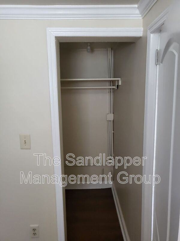 3309 Spruill Ave - Photo 6 of 7