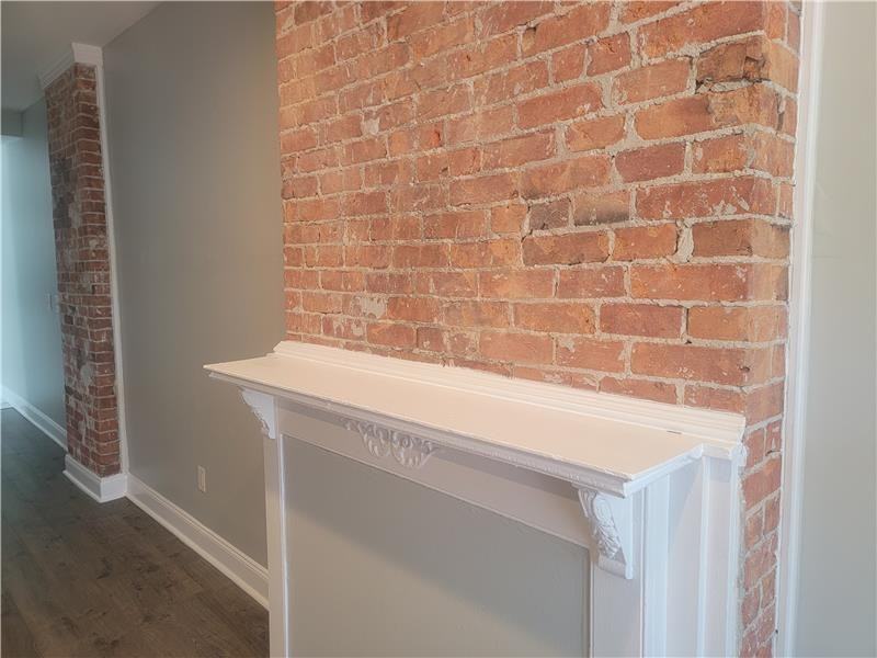 599 Stanley Ave - Photo 3 of 11