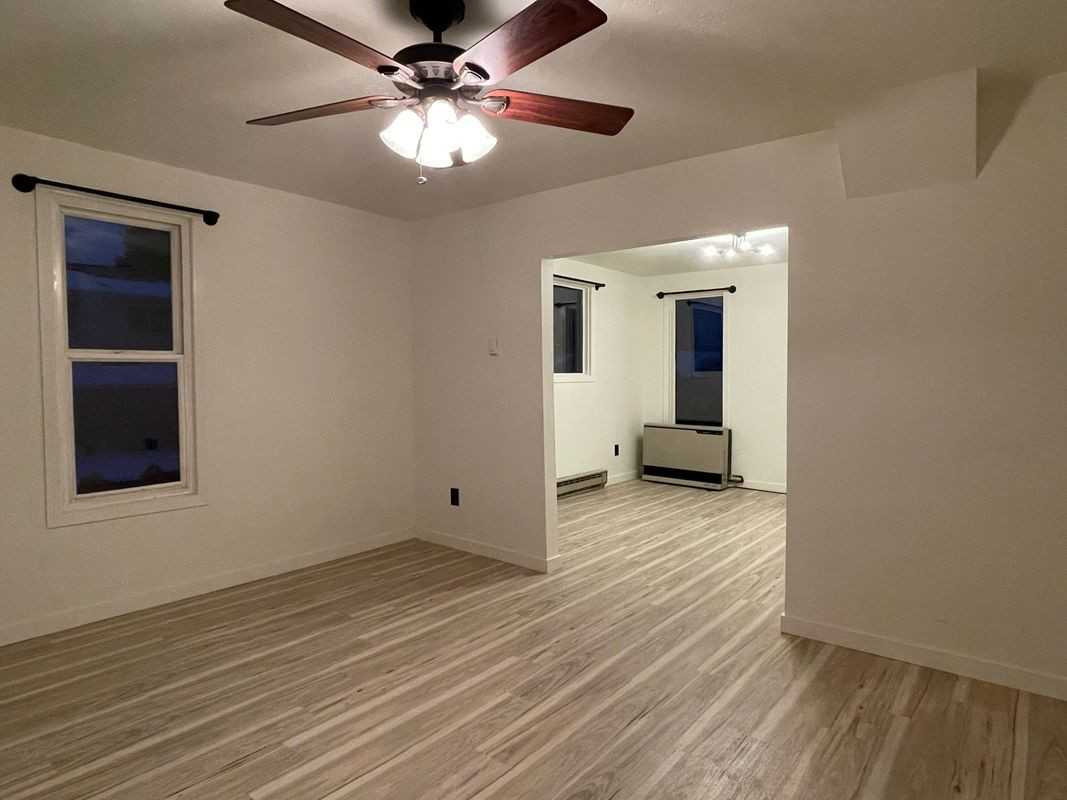 924 Stoddard St - Photo 4 of 25