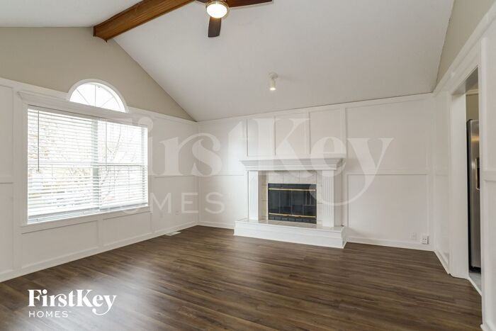 7931 Nw 74th Ct - Photo 2 of 15