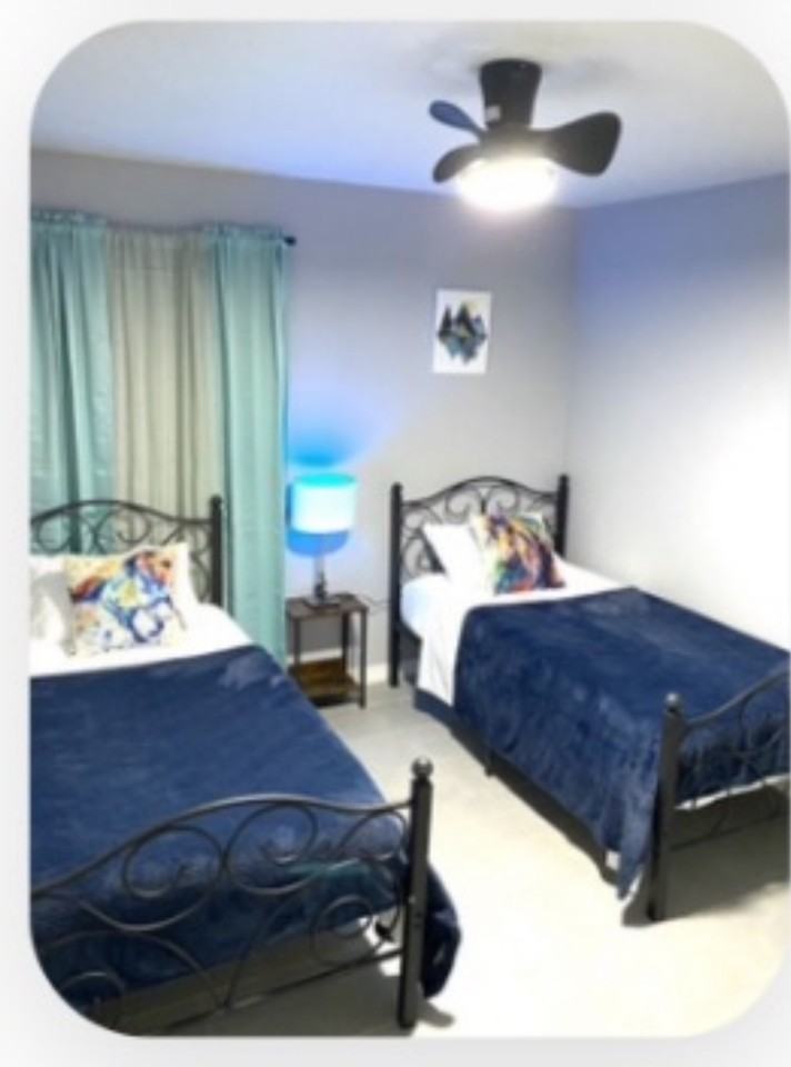 708 Ne 26th St #NA - Photo 7 of 12