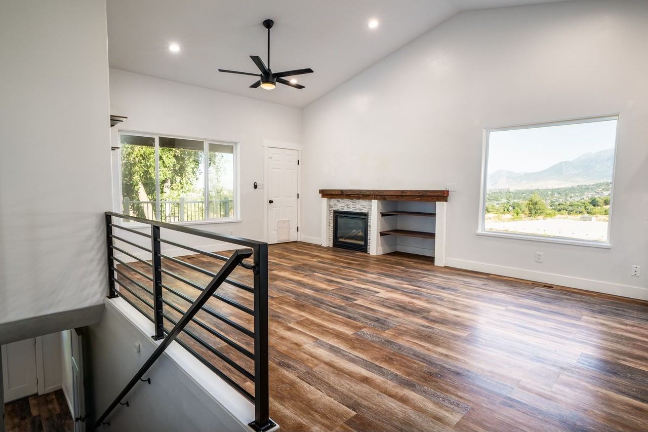 694 S Slate Canyon Dr #NA - Photo 3 of 24