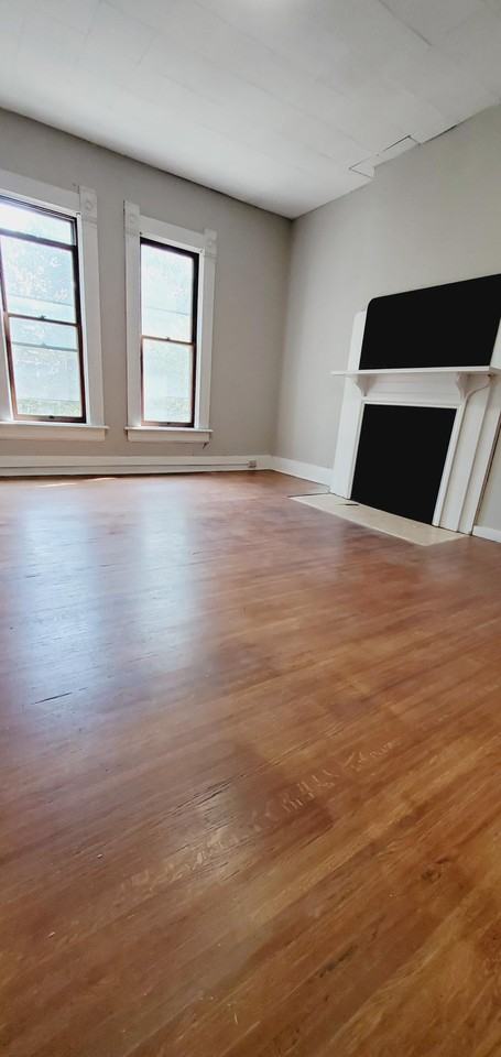1441 Neil Ave #3 - Photo 3 of 8