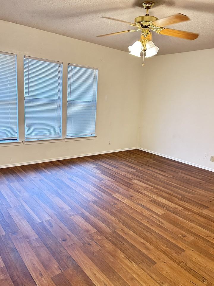 2200 Canterbury Ct #NA - Photo 2 of 19