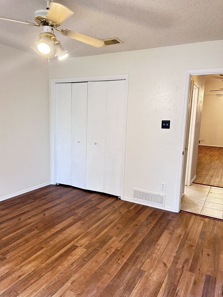 2200 Canterbury Ct #NA - Photo 7 of 19