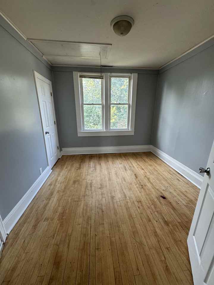 794 Edmund Ave #2 - Photo 7 of 8