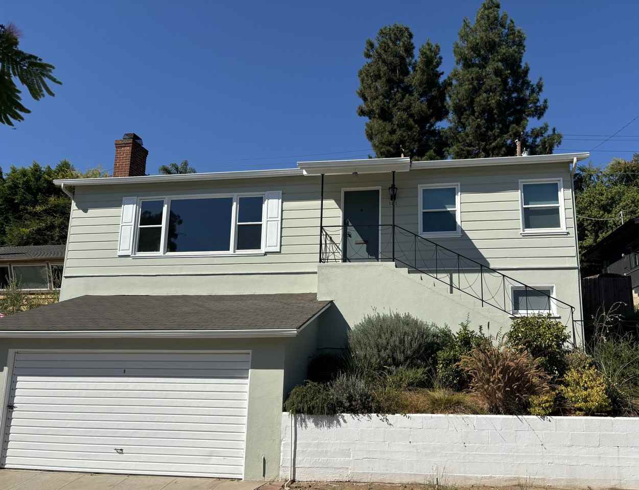 181 Malcolm Dr #NA - Photo 2 of 31