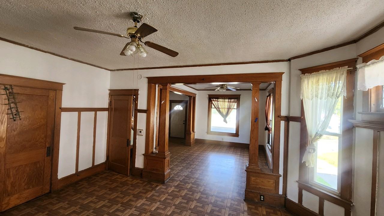 524 Monmouth Blvd #524 - Photo 4 of 10