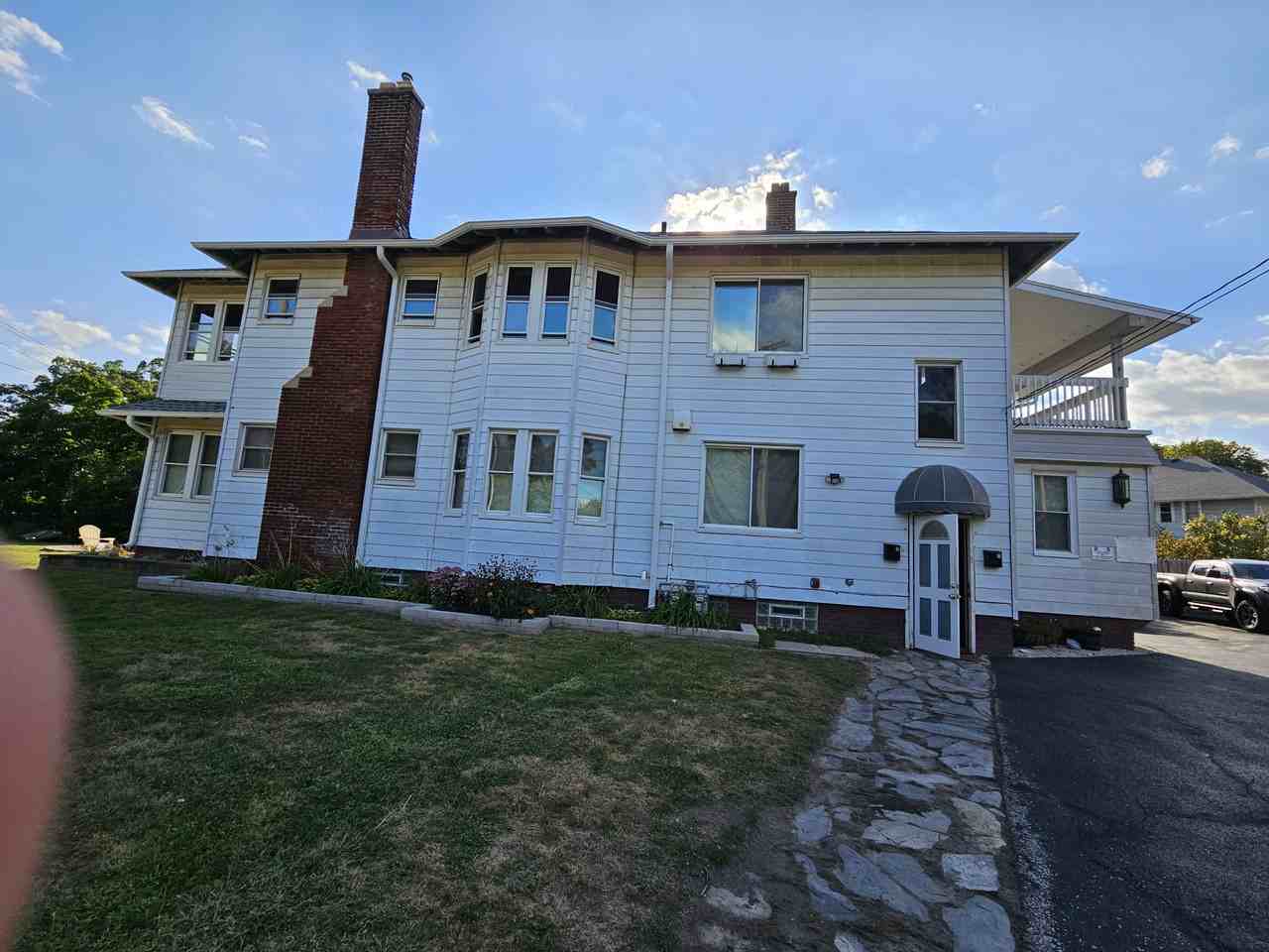 2802 Broadway St #2 - Photo 3 of 50