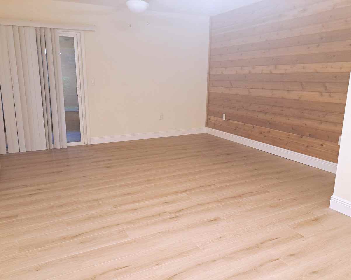 1920 East Edgewood Drive #Q5 - Photo 5 of 21