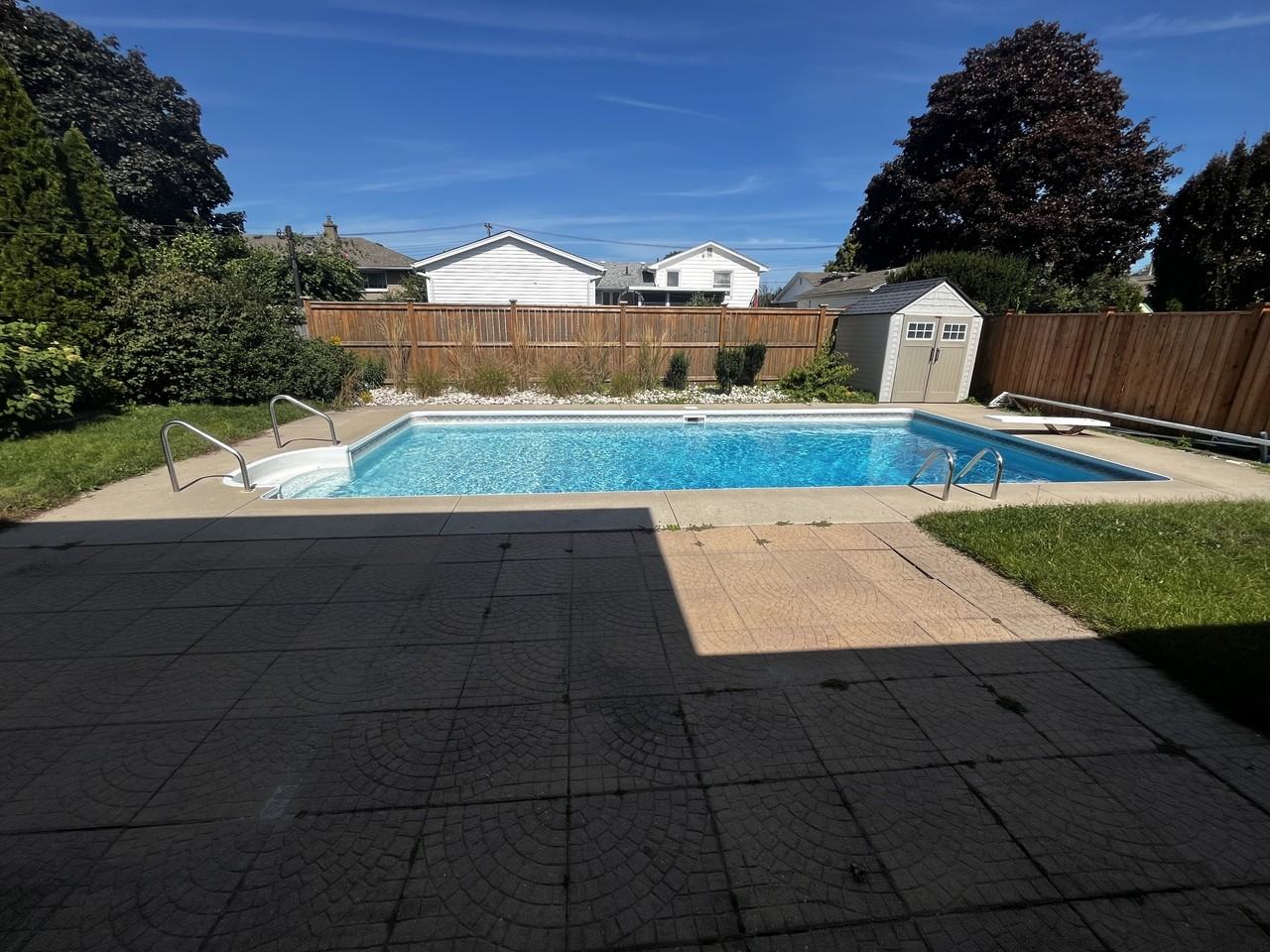 960 Princess Ave #1 - Photo 3 of 30