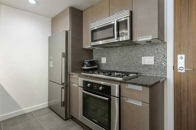 2080 West Broadway #373 - Photo 3 of 33