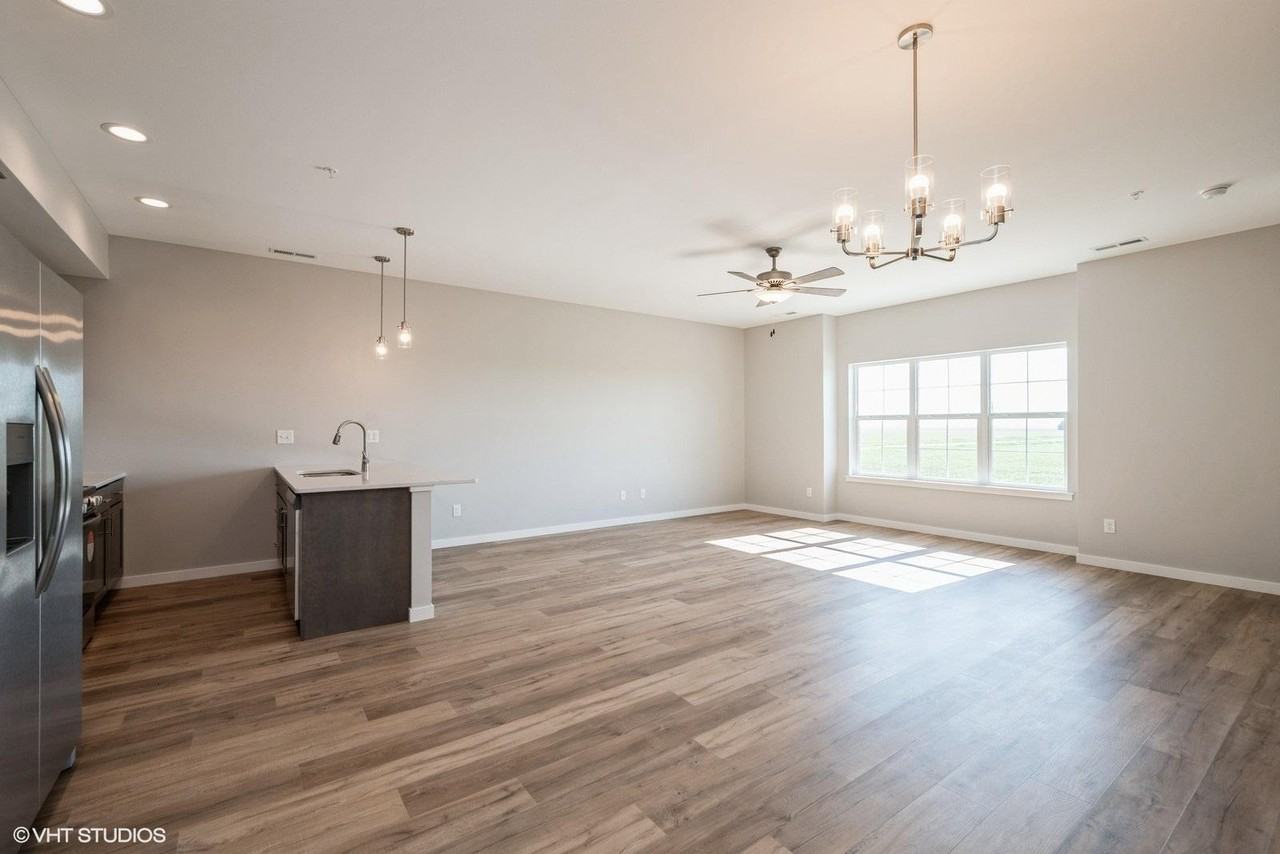 Rookwood Commons 2863 - Photo 4 of 10