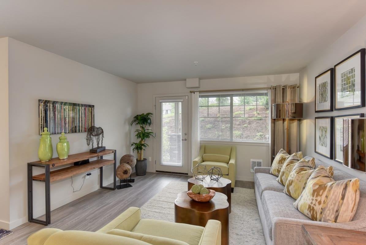 10930 Se 172nd St - Photo 7 of 25