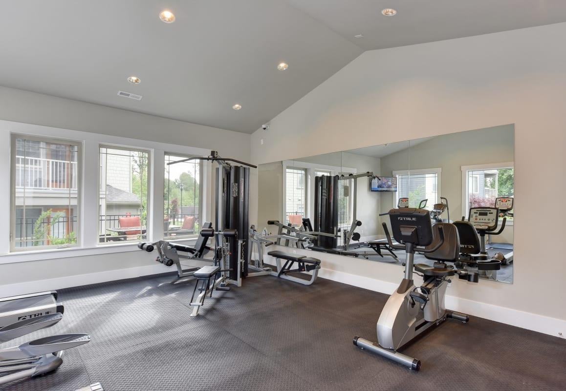 10930 Se 172nd St - Photo 2 of 25