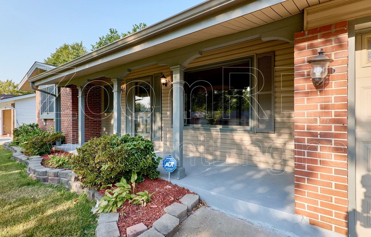 11843 Barden Tower Rd - Photo 2 of 50