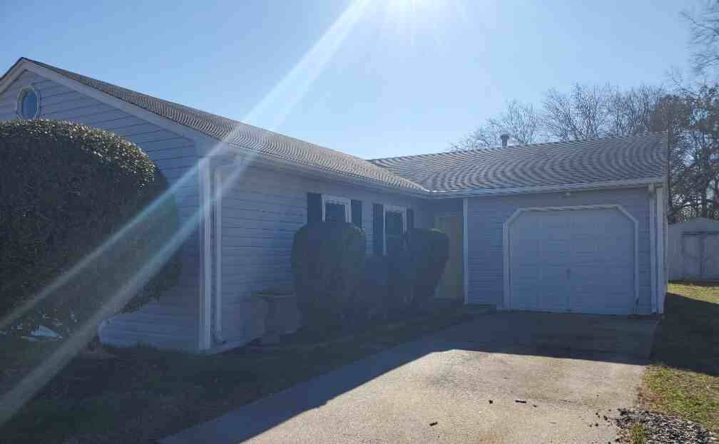 3372 Normandy Dr - Photo 2 of 14