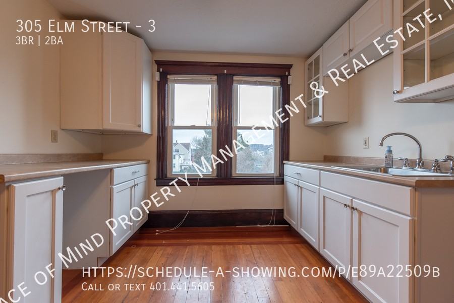 305 Elm St #3 - Photo 3 of 19