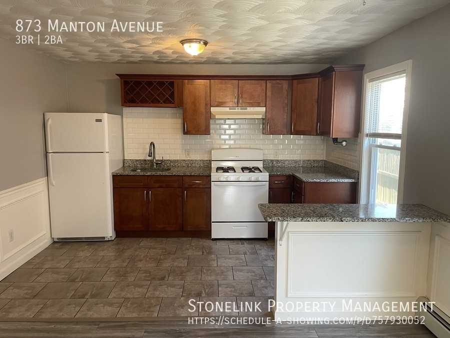 873 Manton Ave - Photo 2 of 15