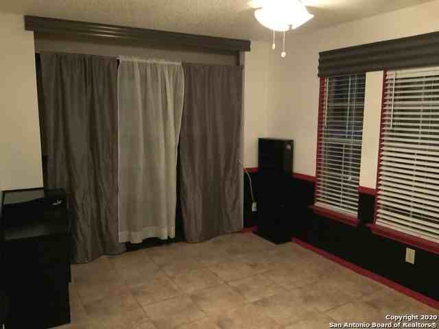 5146 Erickson Blf - Photo 7 of 25