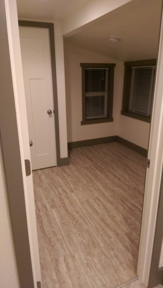 1734 James St #B - Photo 5 of 5