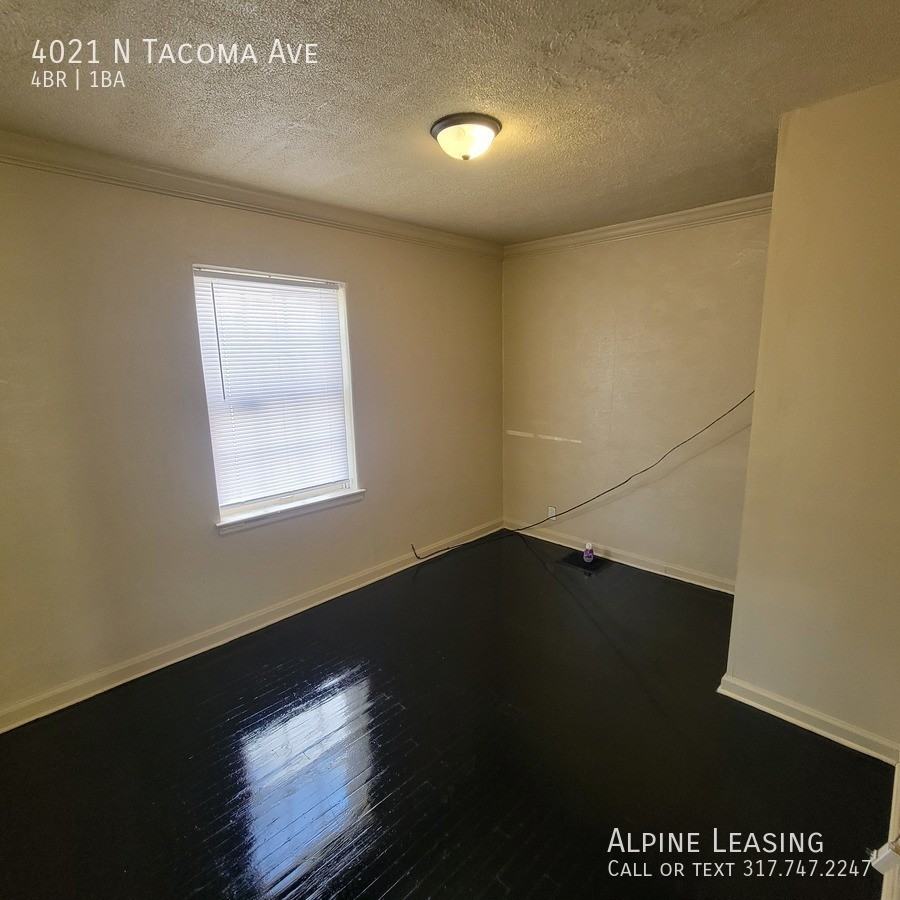 4021 N Tacoma Ave - Photo 3 of 7